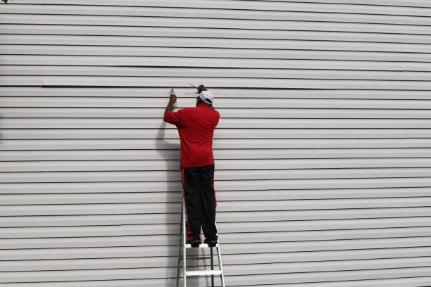 Affordable siding repair and maintenance services in Mart, TX